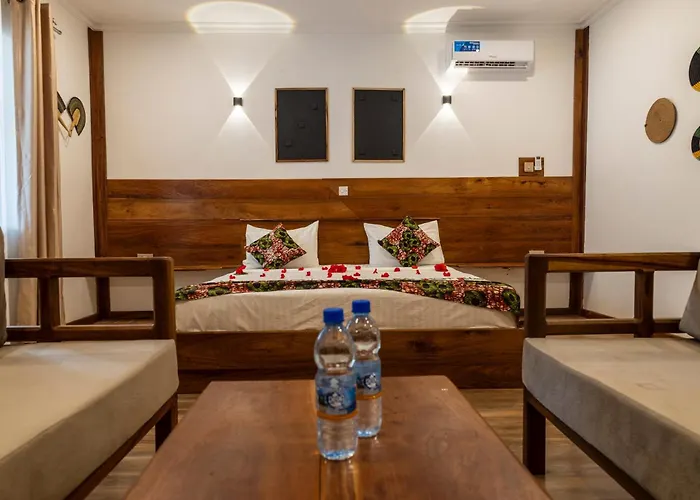 Mem Luxury Apartments And Hotel